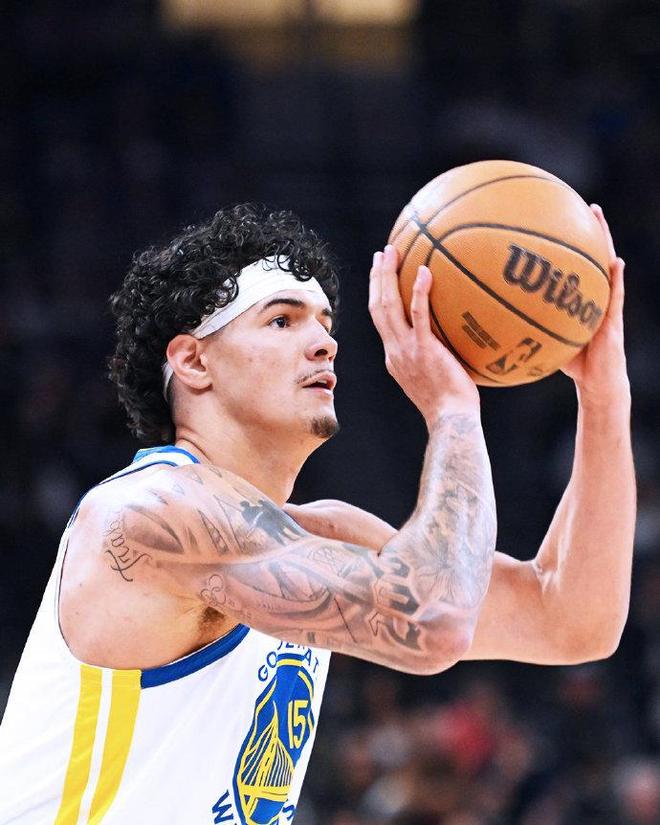 塞斯-库里复出勇士惜败爵士 西部排名再变