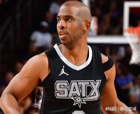 名嘴怀特公布历史前十后卫排名 争议焦点引热议