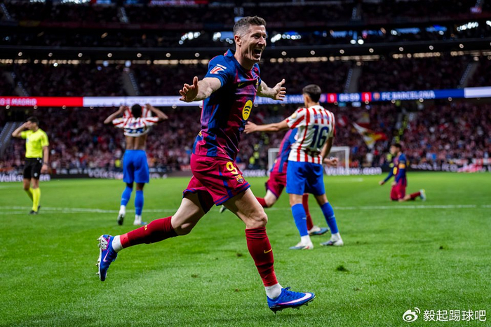 莱万或加盟尤文图斯？博涅克力挺其意甲挑战